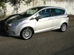 Ford B-Max titanium