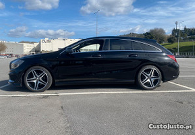 Mercedes-Benz CLA 220 Line AMG