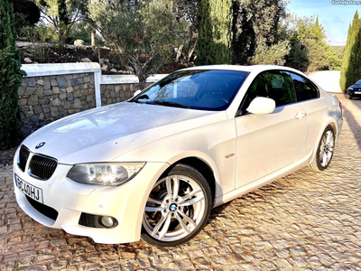 BMW 325 Coupé M Aut.