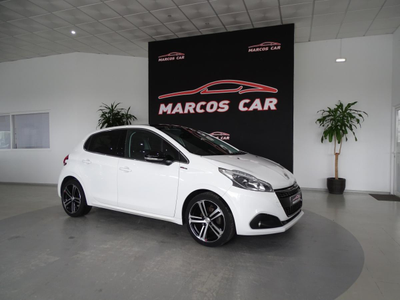 Peugeot 208 1.2 PureTech GT Line