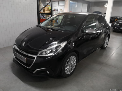 Peugeot 208 1.2 PureTech Active