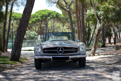 Mercedes-Benz SL 280 Pagoda W113