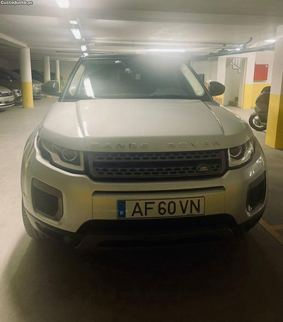 Land Rover Evoque 2.0 TD4 SE Dynamic Auto