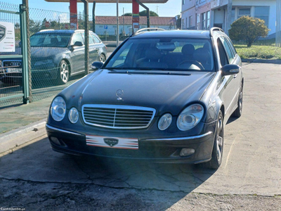 Mercedes-Benz E 320 Avantgarde