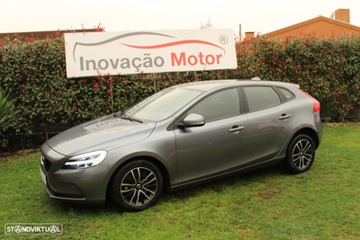 Volvo V40 2.0 D2 Momentum Geartronic