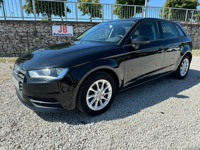 Audi A3 Sportback 1.6 TDI Attraction S tronic