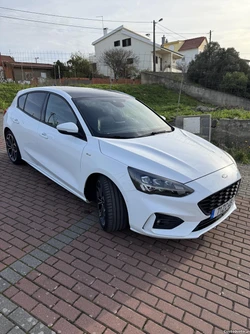 Ford Focus ST-Line 1.5 diesel 120cv