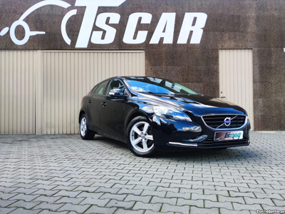 Volvo V40 D2 KINETIC