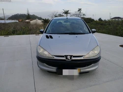 Peugeot 206 1.1