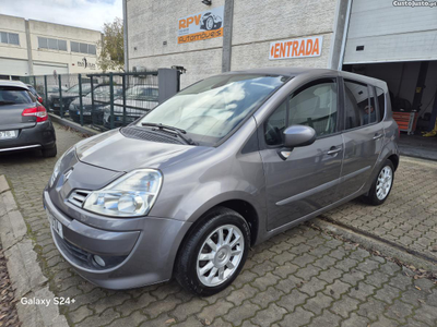 Renault Modus 1.2 Gasolina com Ar Condicionado