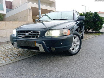 Volvo XC70 2.4 d5 cross contry nacional