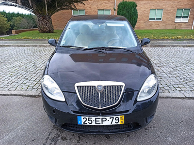 Lancia Ypsilon 1.3 MultiJet