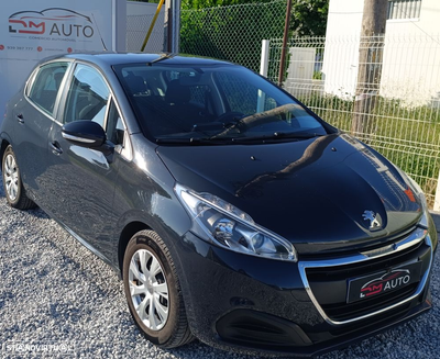 Peugeot 208 1.6 BlueHDi Style