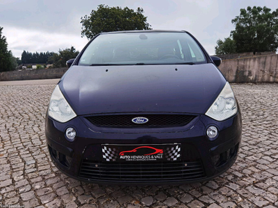 Ford S-Max 1.8 Tdci Tiatanium IUC antigo