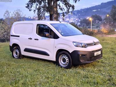 Citroën Berlingo 1.5 BlueHDI 3L C/ IVA