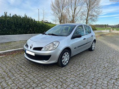 Renault Clio 1.5 DCI