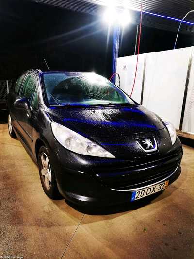 Peugeot 207 HDI