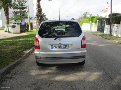 Opel Zafira Elegance 2.0DTi 7Lug