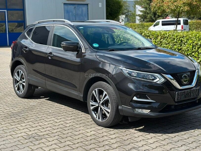 Nissan Qashqai 1.2 DIG-T N-Connecta 18 Xtronic