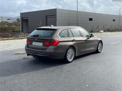 BMW 318 Luxury