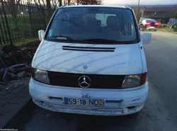 Mercedes-Benz Vito 110 cdi 9 lugares mista