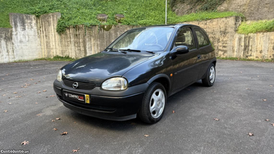 Opel Corsa B 1.0i 12V 55cv - 182.259Kms