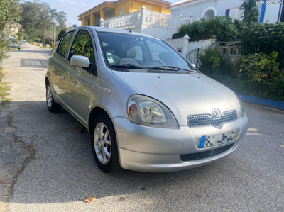 Toyota Yaris 1.0 VVTI