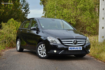 Mercedes-Benz B 180 CDi BlueEfficiency - Nacional c/Garantia