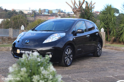 Nissan Leaf 30 kWh (c/ Bateria) Black Edition