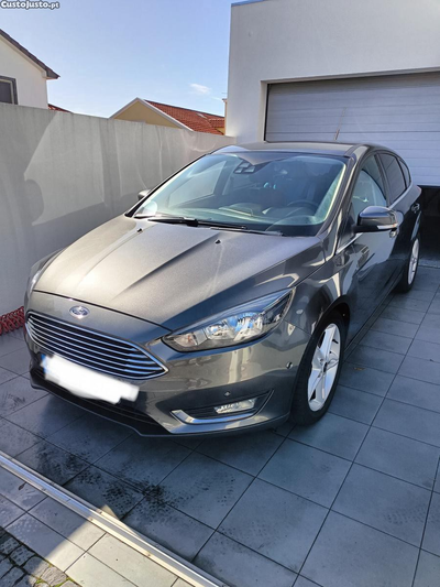 Ford Focus Titanium