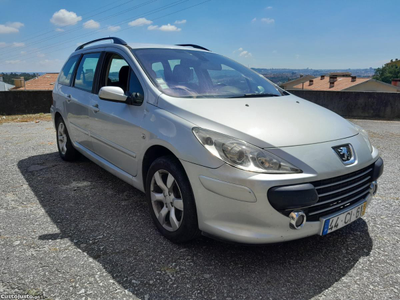 Peugeot 307 (307)