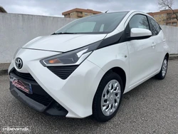 Toyota Aygo 1.0 X-Play+X-Touch