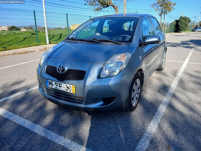 Toyota Yaris 1.0 VVTi - AC