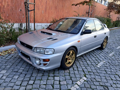 Subaru Impreza GT AWD