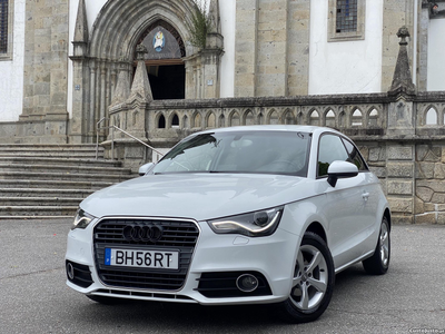 Audi A1 1.2TFSI Sport/1.Mão/TOP