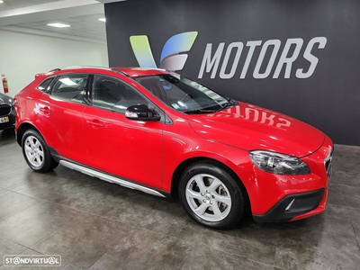 Volvo V40 Cross Country 2.0 D3 Momentum