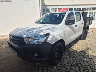 Toyota Hilux 2.4 D-4D  4WD 5L