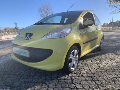 Peugeot 107 Yellow