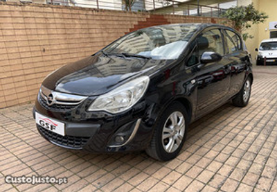 Opel Corsa 1.2i - Enjoy - 5 Portas - AC