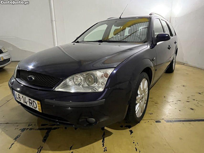 Ford Mondeo 2.5 ghia v6 gpl