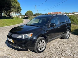 Mitsubishi Outlander 2.0 DI-D Instyle 4WD 7 LUGARES