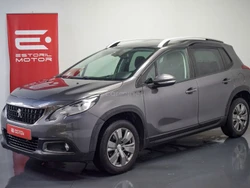 Peugeot 2008 1.2 PureTech Signature