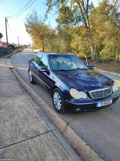 Mercedes-Benz C 220 Classico