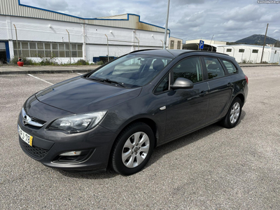 Opel Astra Sports Tourer 170 000 kms NACIONAL