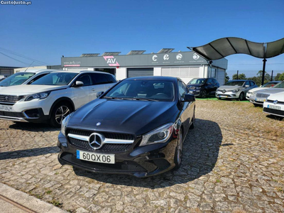 Mercedes-Benz CLA 180 180 D