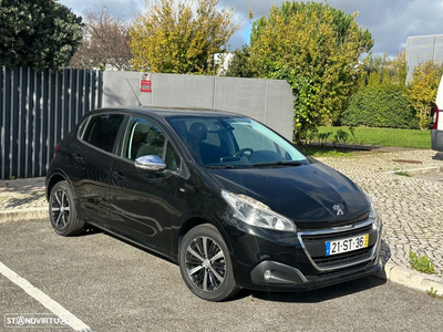 Peugeot 208 1.2 PureTech Style