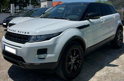 Land Rover Evoque 2.2 TD4 Bi-Xenon