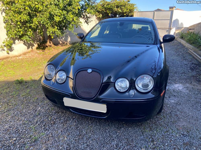 Jaguar S-Type Executive