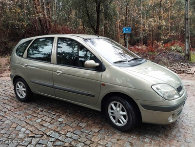 Renault Scénic 1.4 16v RXE