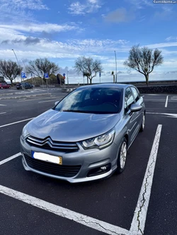 Citroën C4 BlueHDi Feel EAT6